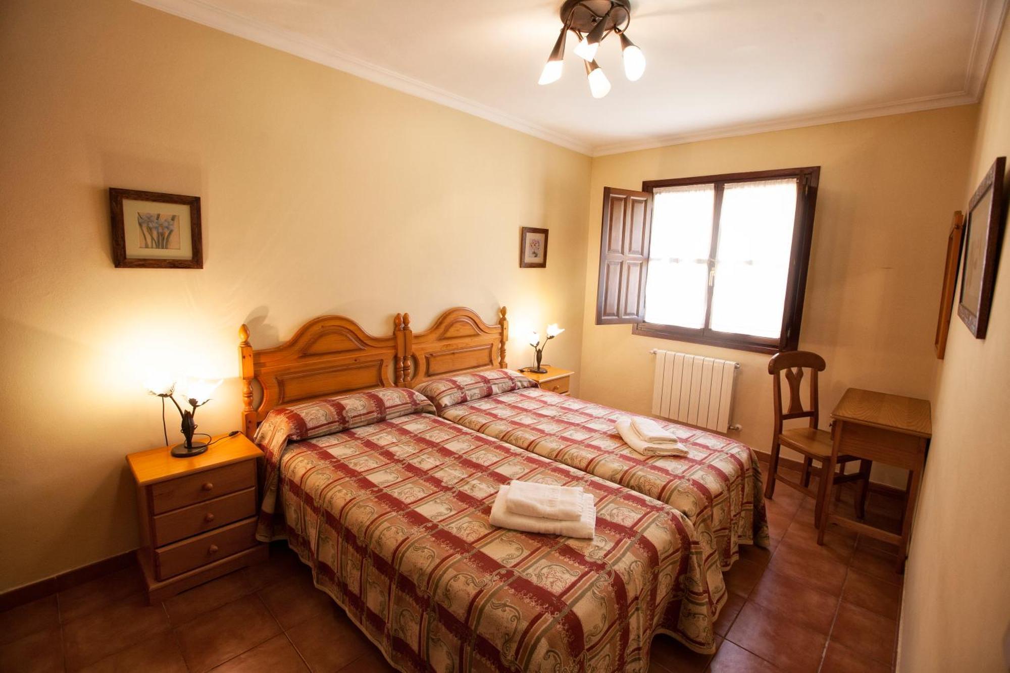 Apartamentos Camin De Pelayo Las Rozas Pokoj fotografie